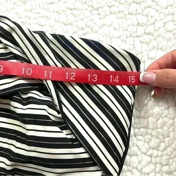 Miraclesuit Black/White Strapless Lucky Strike Layered Muse Bandeau Swimsuit - Picture 13 of 16